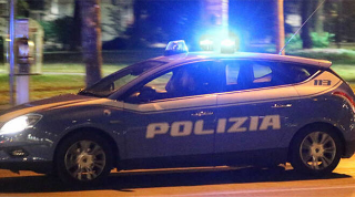 Ancona – Maltrattamenti alla compagna e reati tributari, due arresti della polizia